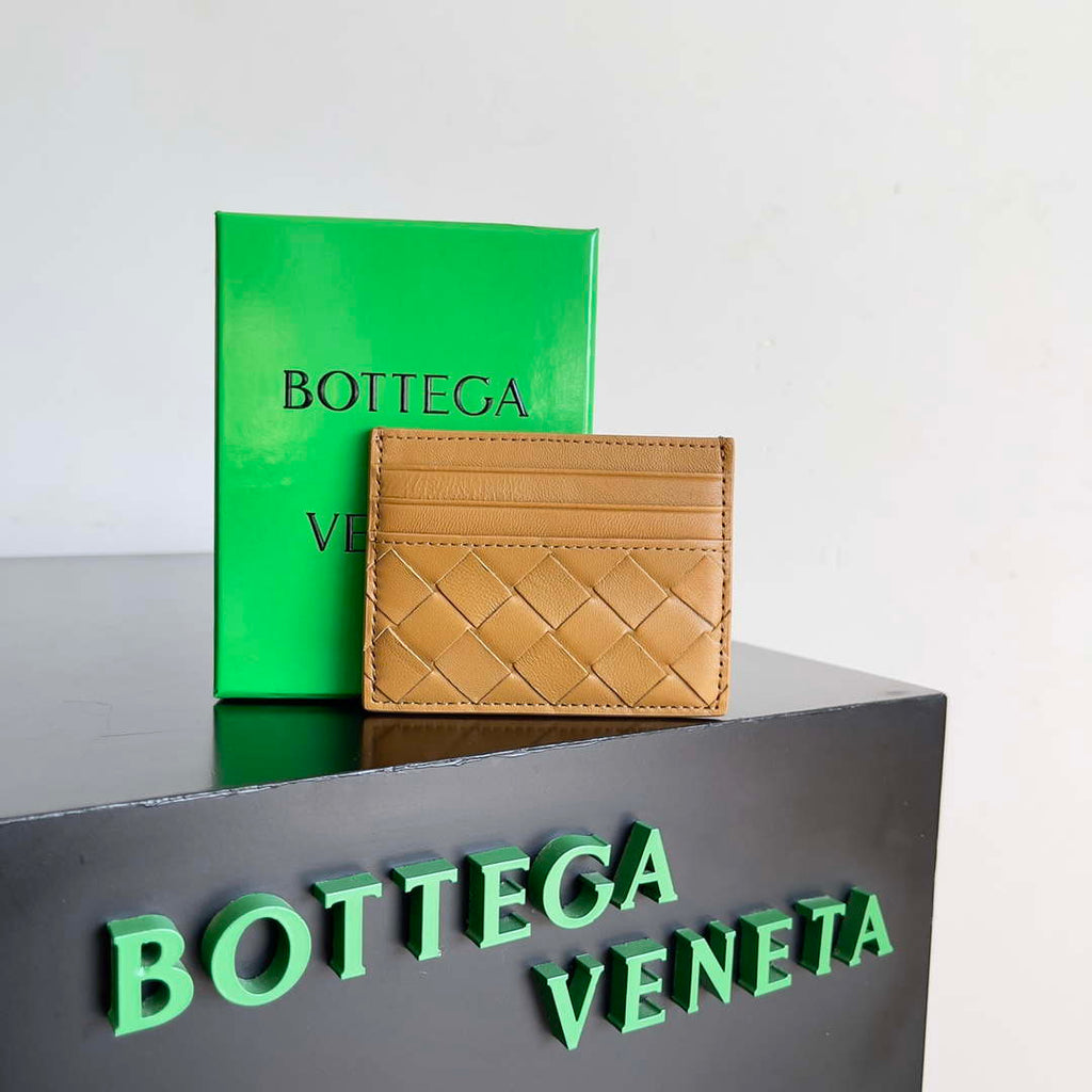 Bottega Veneta BV 743209 Intrecciato Credit Card Case bv70014