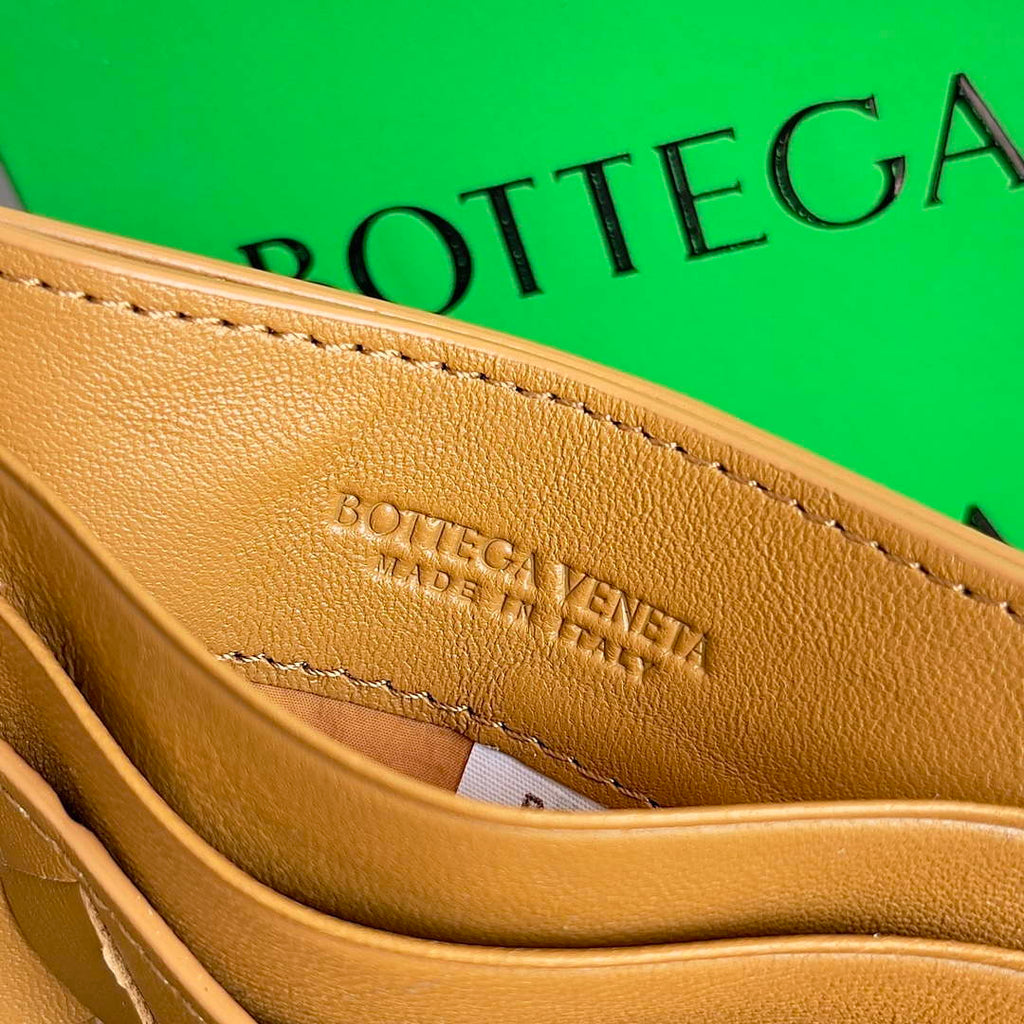 Bottega Veneta BV 743209 Intrecciato Credit Card Case bv70014