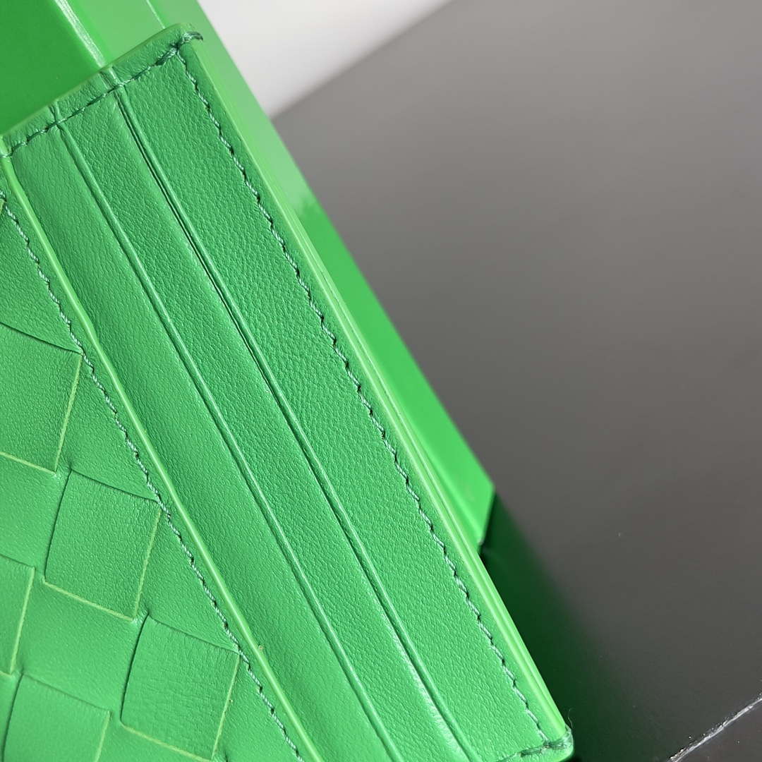 Bottega Veneta BV 743209 Intrecciato Credit Card Case bv70017 - Default Title - View 2
