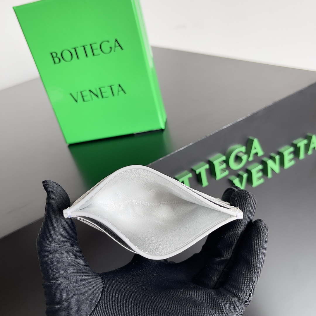 Bottega Veneta BV 743209 Intrecciato Credit Card Case bv70022