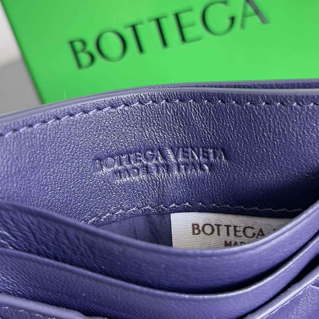 Bottega Veneta BV 743209 Intrecciato Credit Card Case bv70025