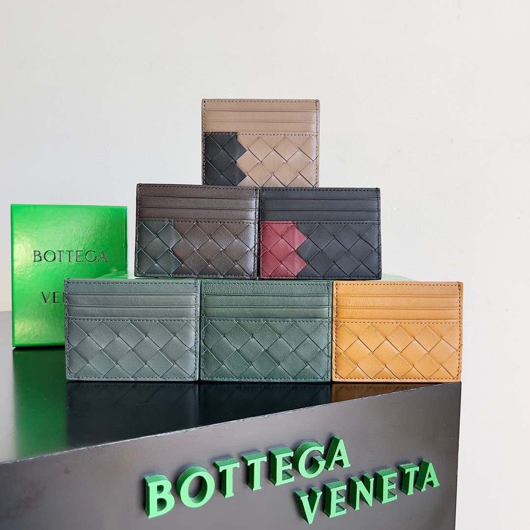 Bottega Veneta BV 743209 Intrecciato Credit Card Case bv70028 - Default Title - View 3