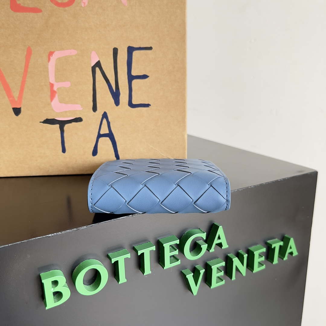 Bottega Veneta BV 743211 Intrecciato Bi-Fold Wallet BV70053 - Default Title - View 2