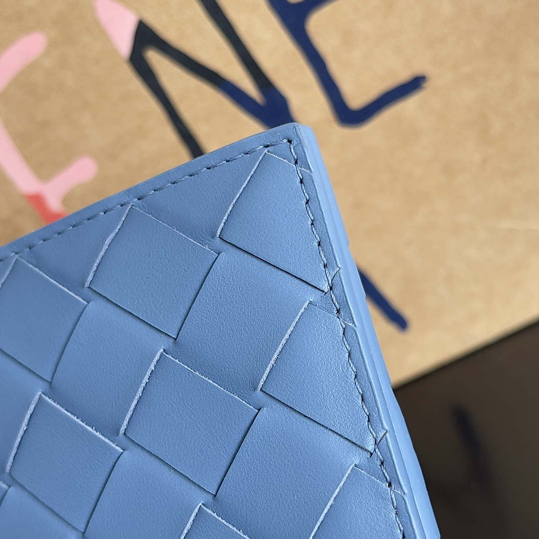 Bottega Veneta BV 743211 Intrecciato Bi-Fold Wallet BV70053 - Default Title - View 7