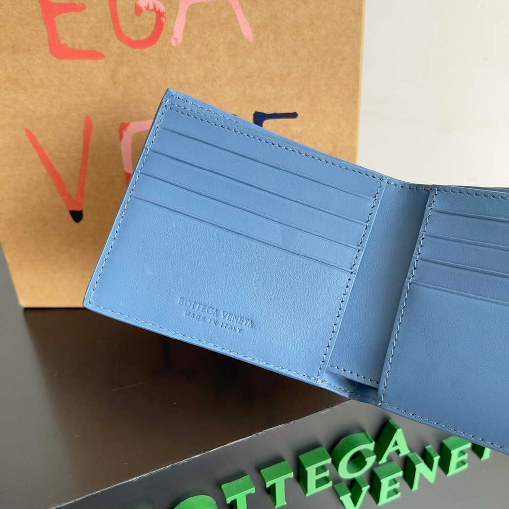 Bottega Veneta BV 743211 Intrecciato Bi-Fold Wallet BV70053