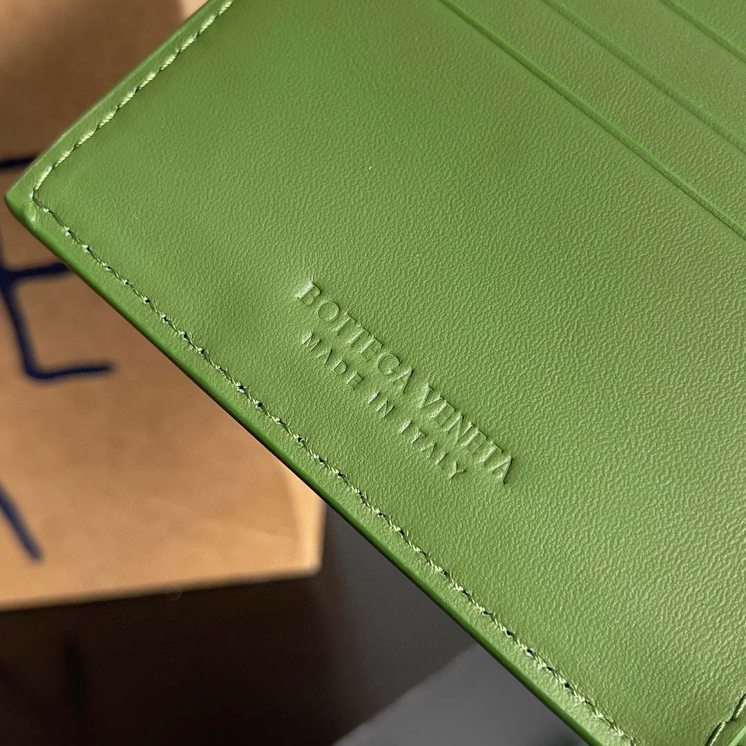 Bottega Veneta BV 743211 Intrecciato Bi-Fold Wallet BV70058 - Default Title - View 9