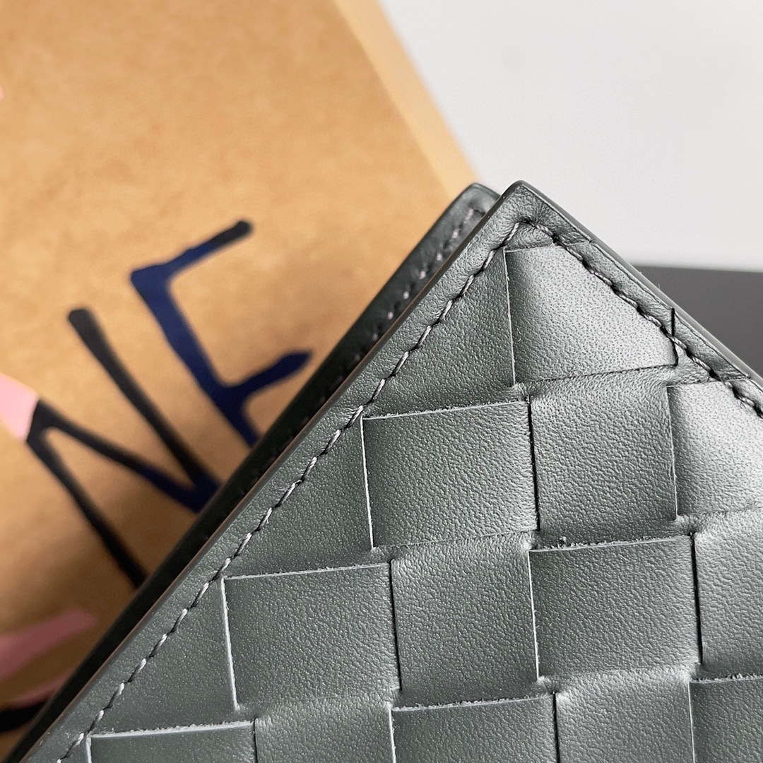 Bottega Veneta BV 743211 Intrecciato Bi-Fold Wallet BV70059 - Default Title - View 5