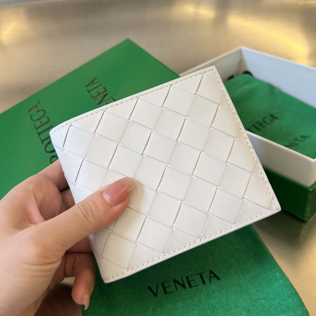 Bottega Veneta BV 743211 Intrecciato Bi-Fold Wallet BV70062 - Default Title - View 1