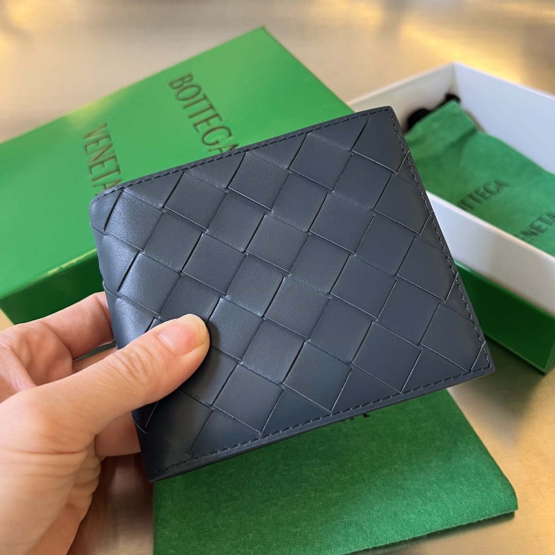 Bottega Veneta BV 743211 Intrecciato Bi-Fold Wallet BV70070 - Default Title - View 1