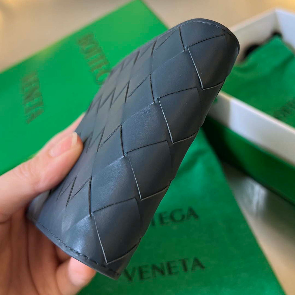 Bottega Veneta BV 743211 Intrecciato Bi-Fold Wallet BV70070