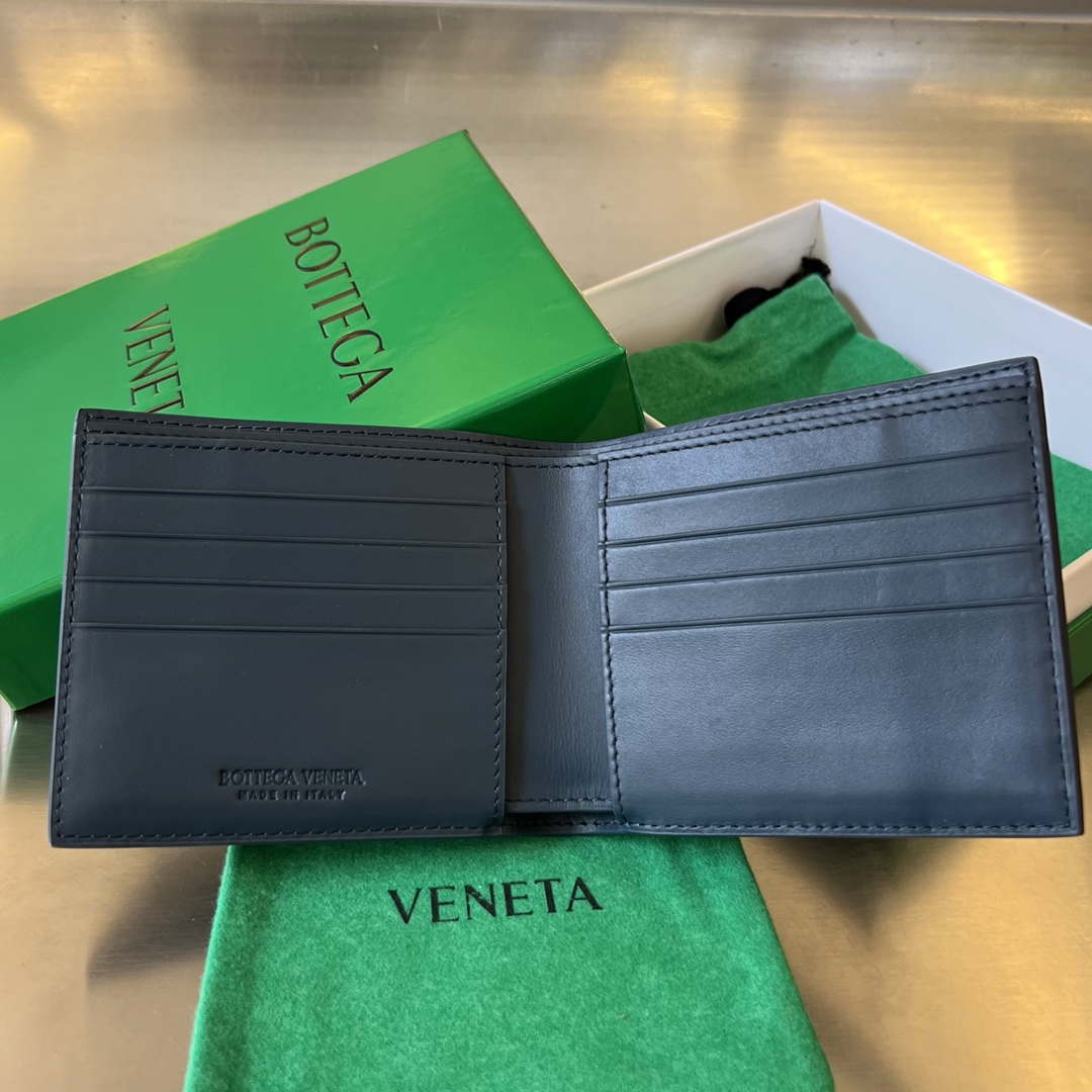 Bottega Veneta BV 743211 Intrecciato Bi-Fold Wallet BV70070 - Default Title - View 5