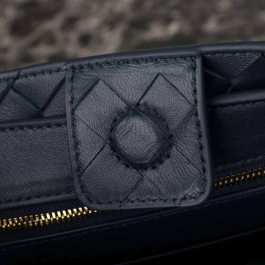 Bottega Veneta BV 743568 Small Andiamo BV9008