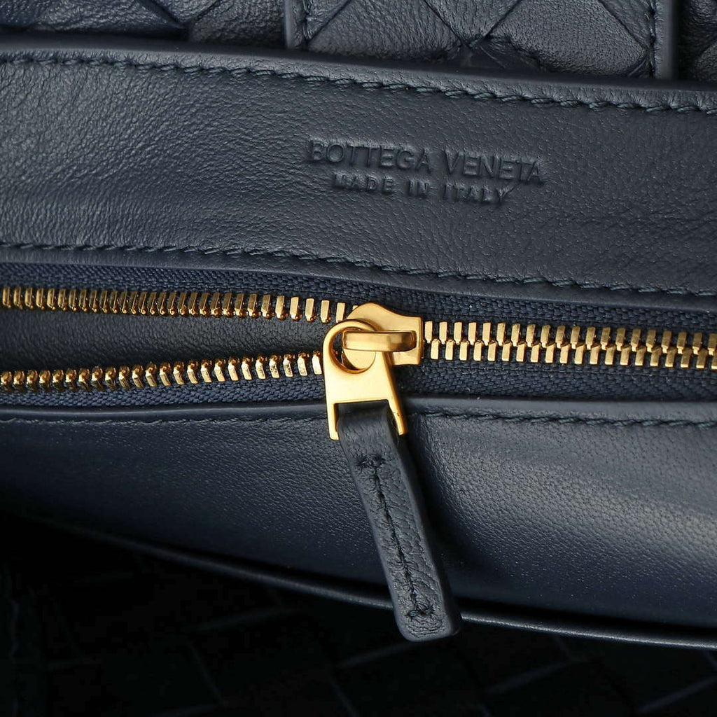 Bottega Veneta BV 743568 Small Andiamo BV9008