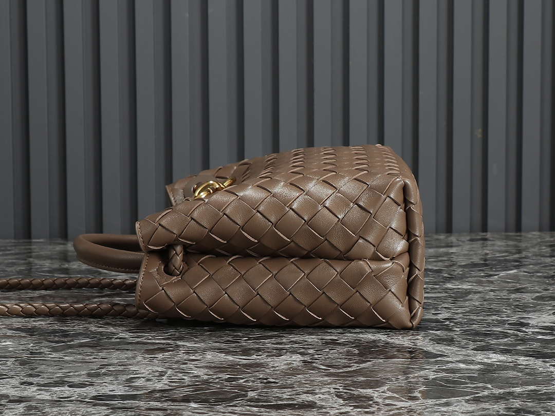 Bottega Veneta BV 766014 Small Andiamo BV9010
