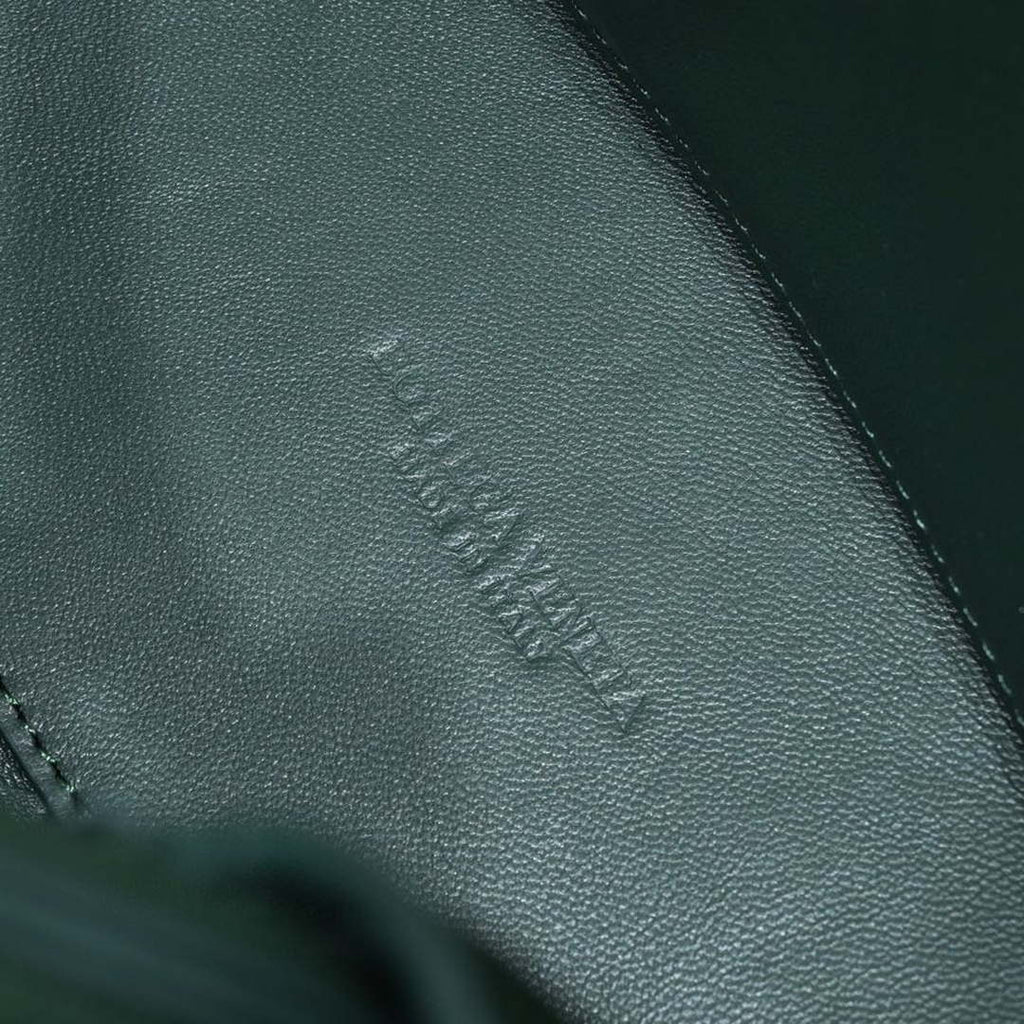 Bottega Veneta BV 743568 Small Andiamo Dark Green