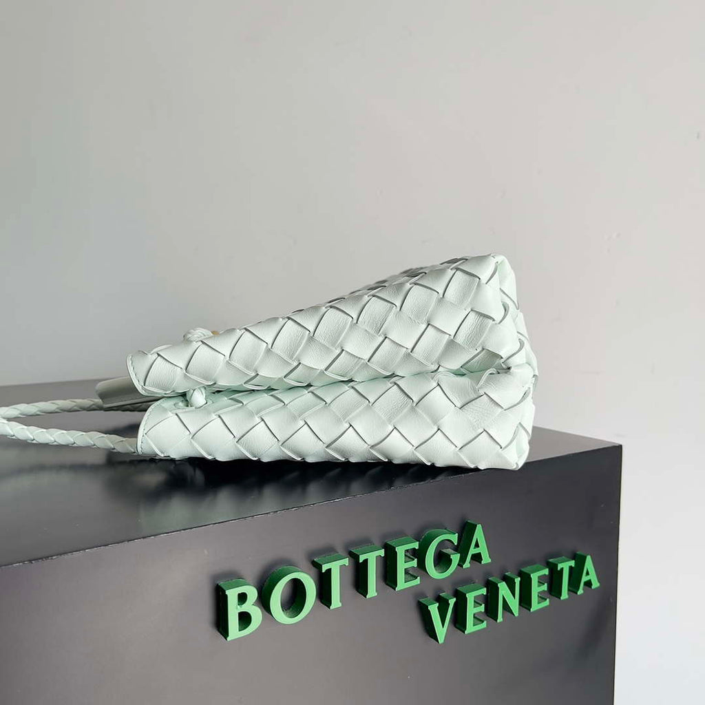 Bottega Veneta BV 743568 Small Andiamo Glacier blue
