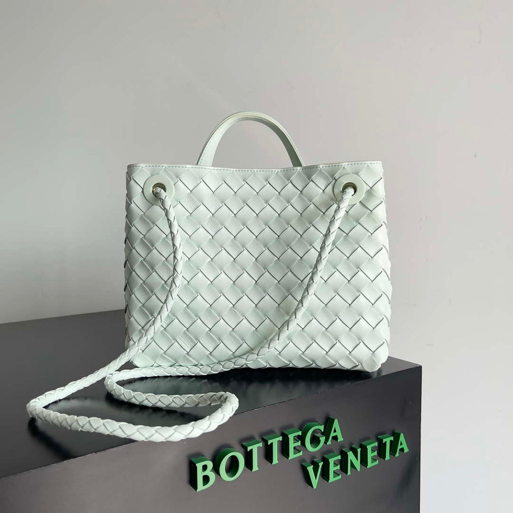 Bottega Veneta BV 743568 Small Andiamo Glacier blue