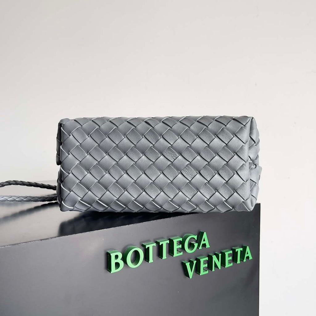 Bottega Veneta BV 743568 Small Andiamo Gray