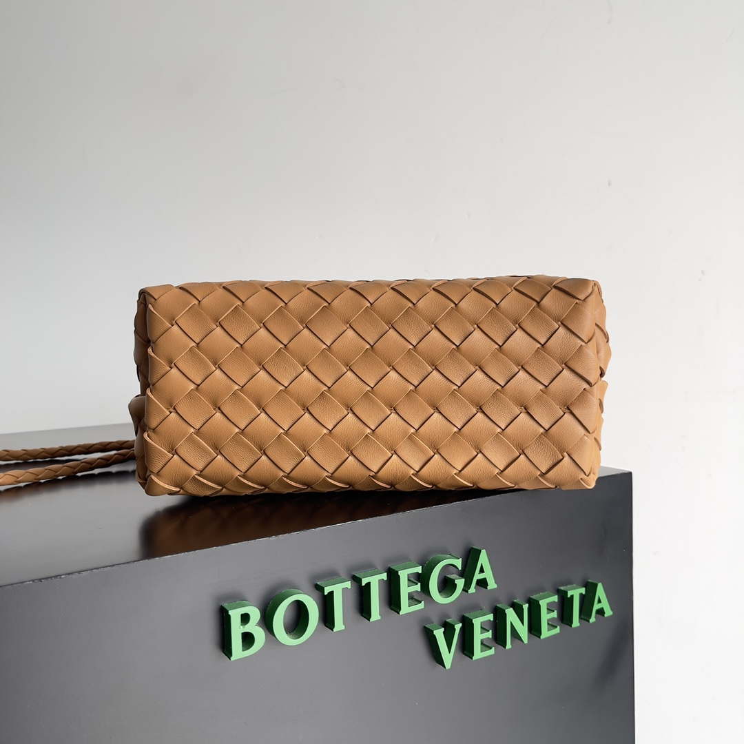 Bottega Veneta BV 743568 Small Andiamo Ligth Brown - Default Title - View 3