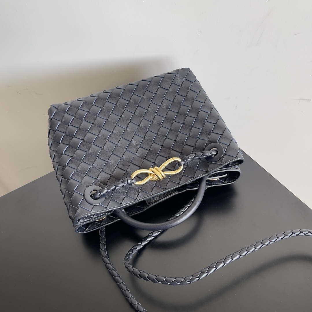 Bottega Veneta BV 743568 Small Andiamo Navy Blue