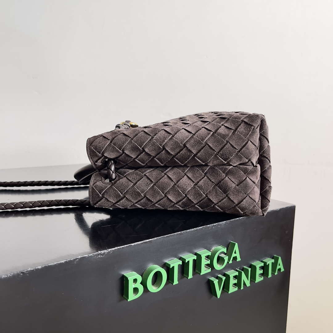 Bottega Veneta BV 743568 Small Andiamo with Suede Bag BV9001