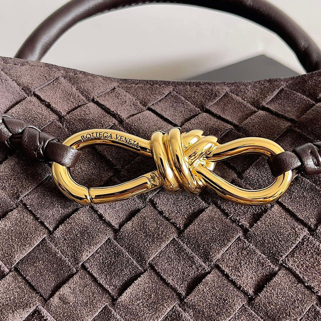 Bottega Veneta BV 743568 Small Andiamo with Suede Bag BV9001