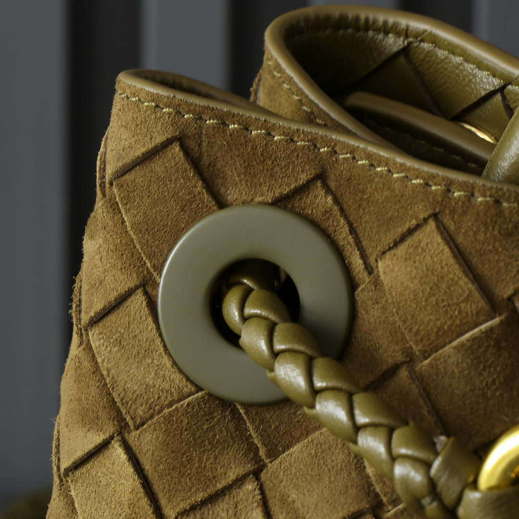 Bottega Veneta BV 743568 Small Andiamo with Suede Bag BV9003
