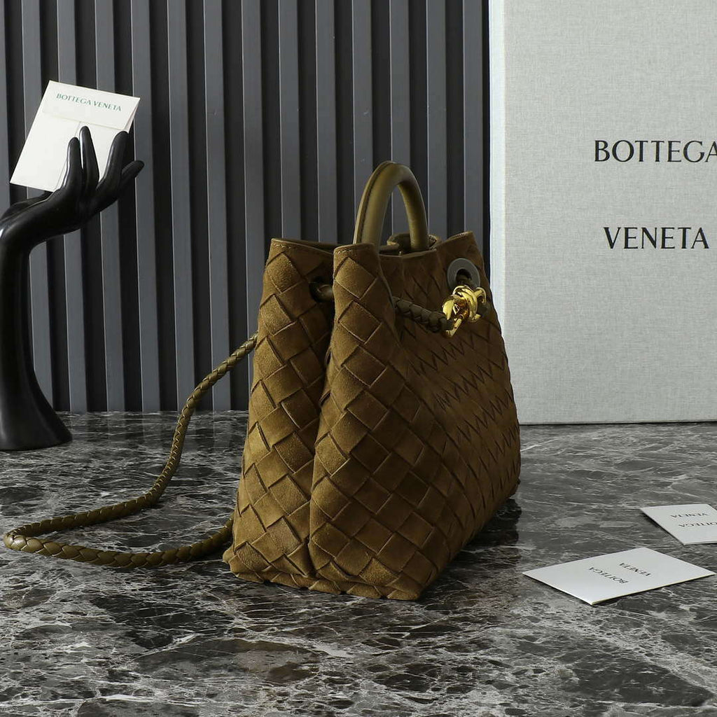 Bottega Veneta BV 743568 Small Andiamo with Suede Bag BV9003