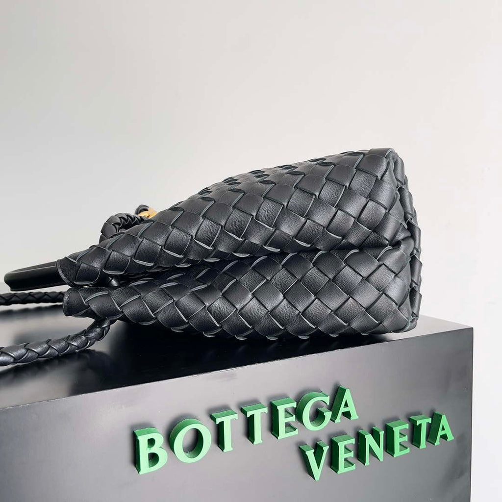 Bottega Veneta BV 743572 Medium Andiamo Black