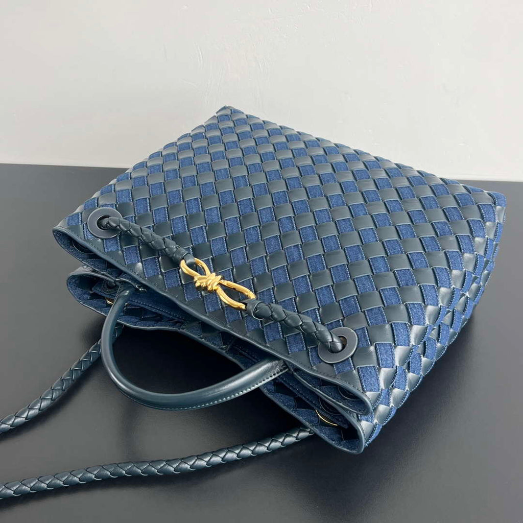 Bottega Veneta BV 743572 Medium Andiamo BV9106