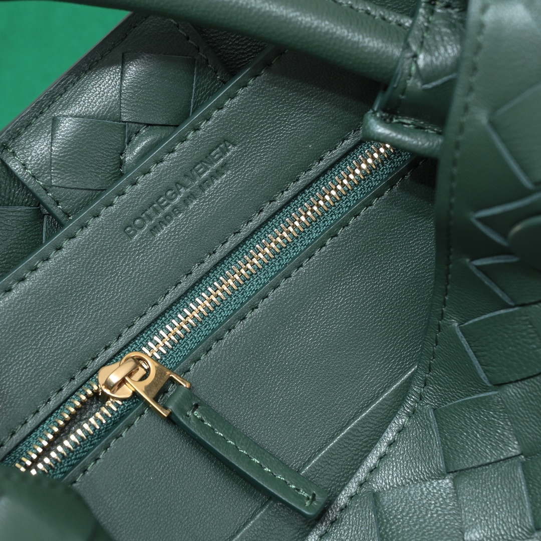 Bottega Veneta BV 743572 Medium Andiamo Dark Green - Default Title - View 7