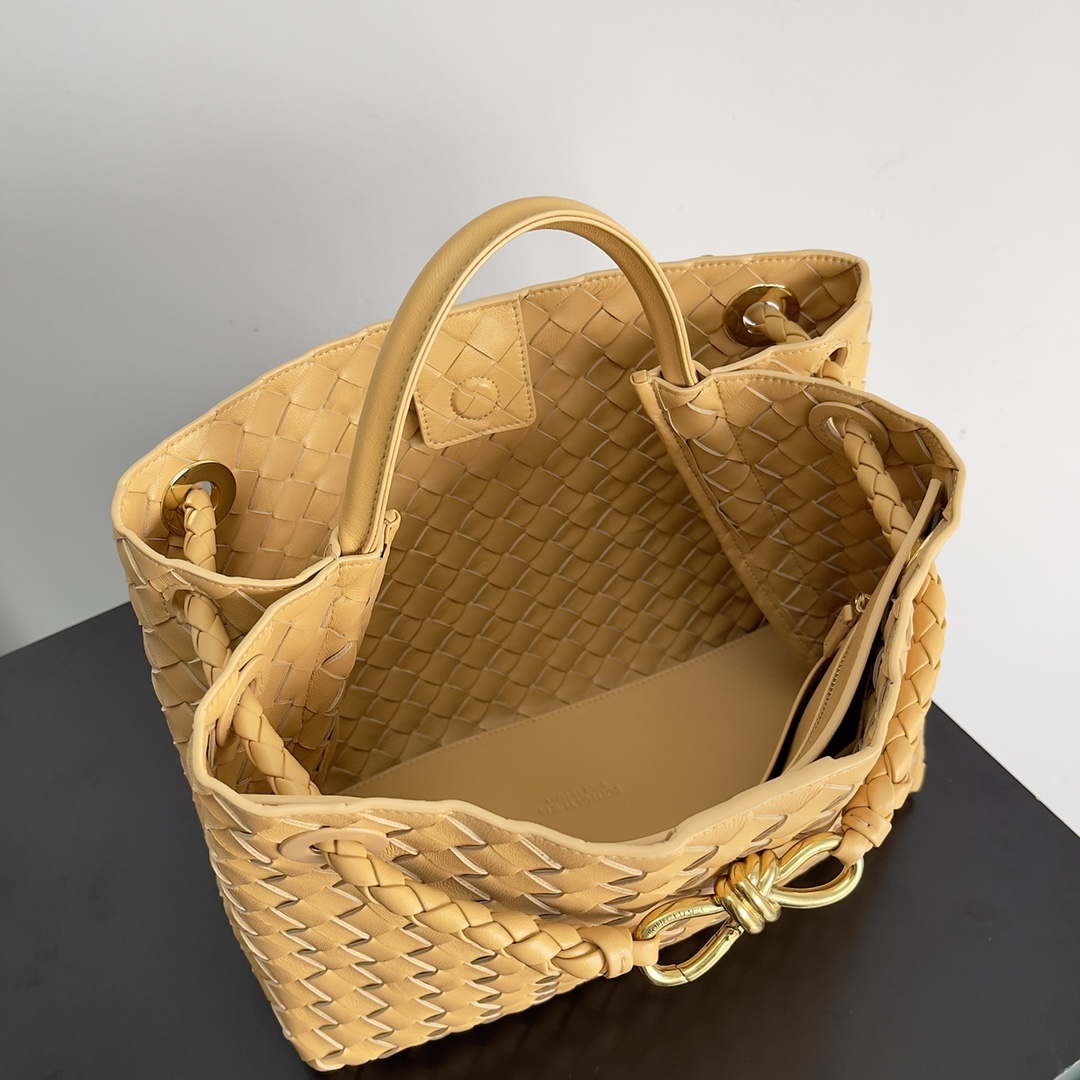 Bottega Veneta BV 743572 Medium Andiamo Light Brown - Default Title - View 9