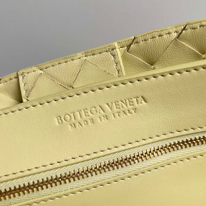 Bottega Veneta BV 743572 Medium Andiamo Ligth Yellow - Default Title - View 7