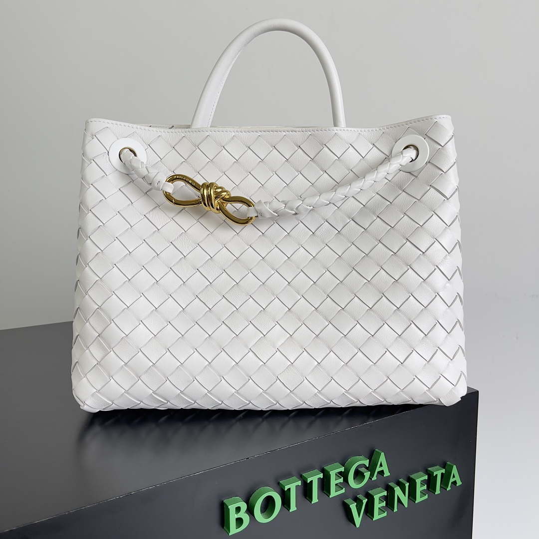 Bottega Veneta BV 743572 Medium Andiamo White - Default Title - View 1
