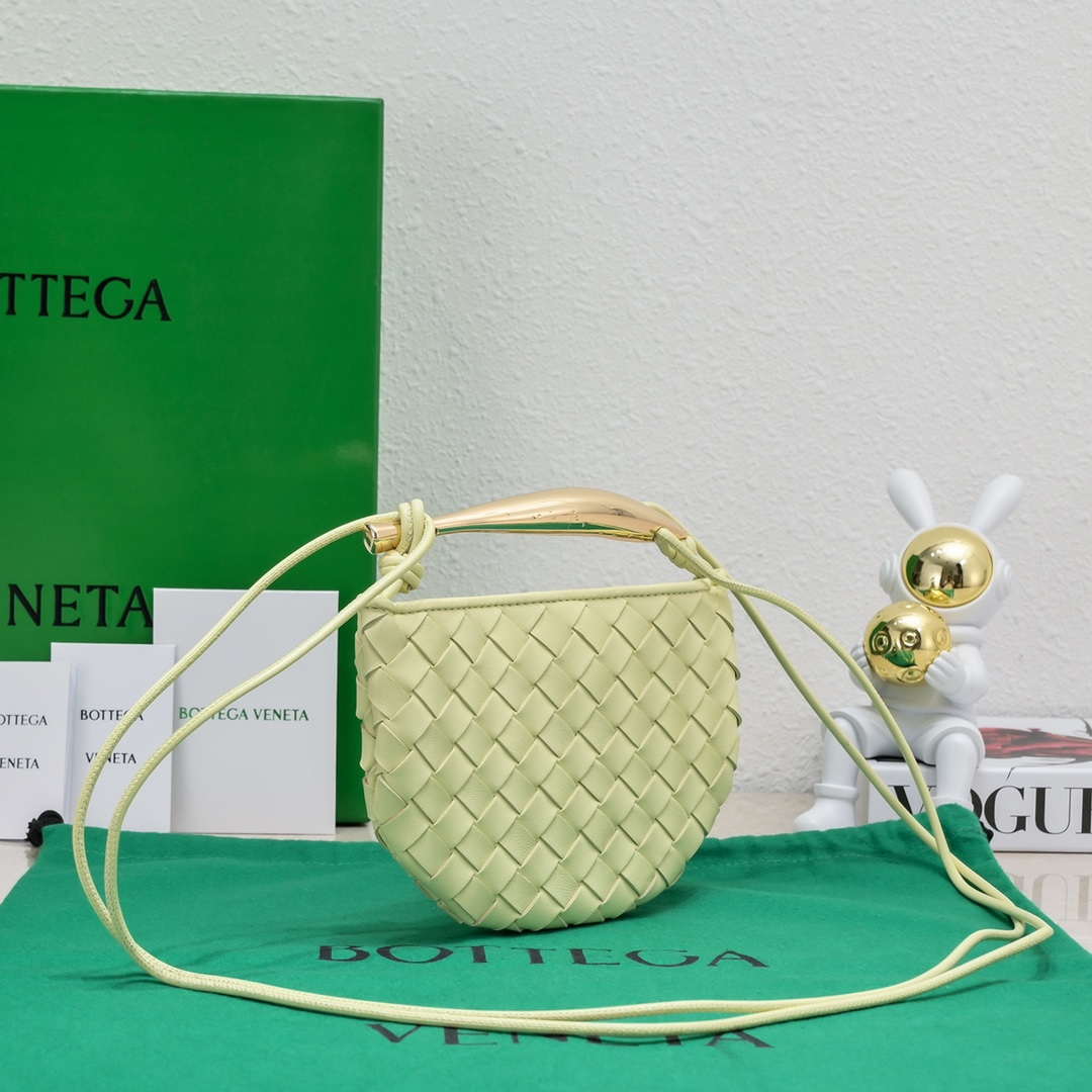 Bottega Veneta BV 744267 Mini Sardine Cross-body bag realised with Intrecciato Yellow - Default Title - View 3