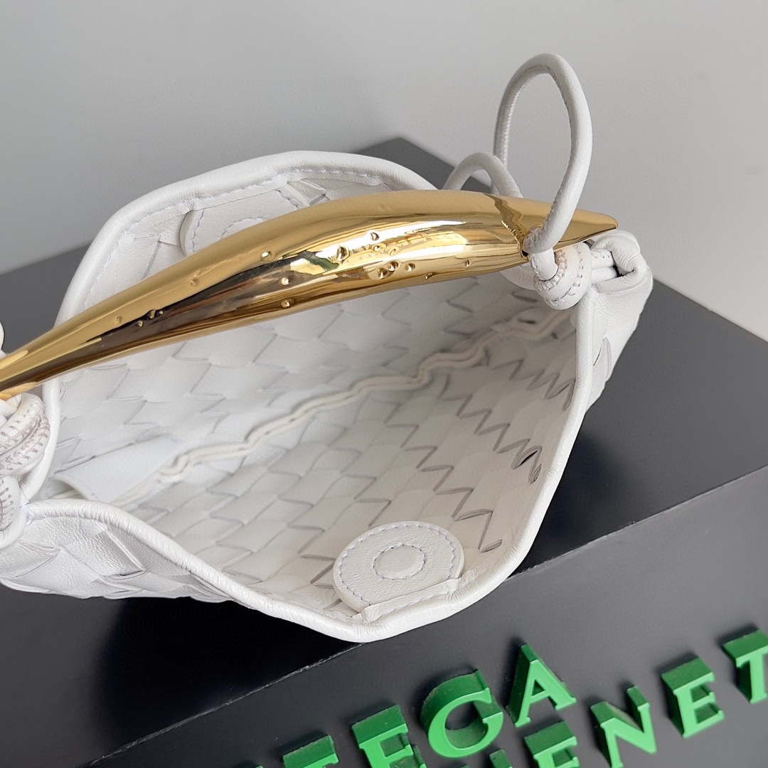 Bottega Veneta BV 744267 Mini Sardine White