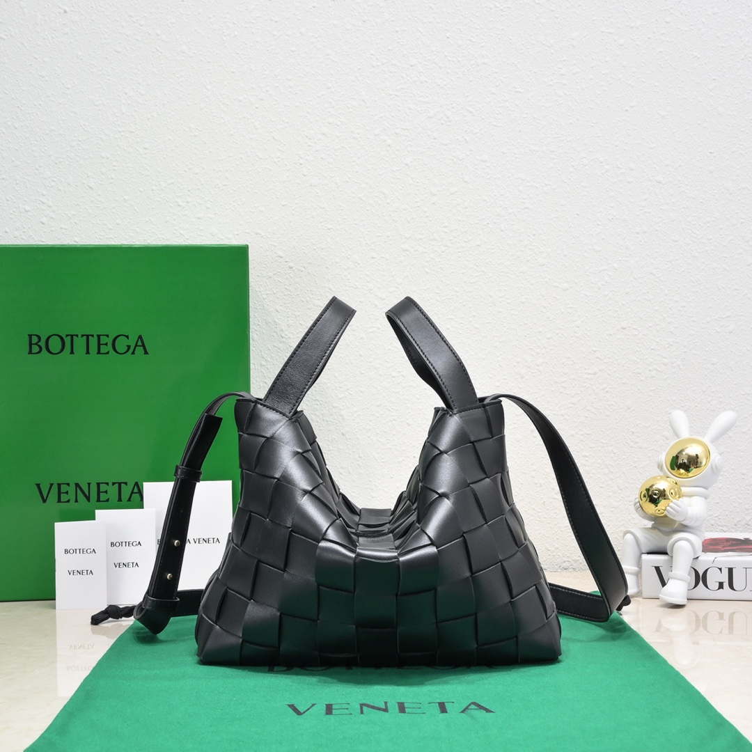 Bottega Veneta BV 7466 Bowling bag Black - Default Title - View 1