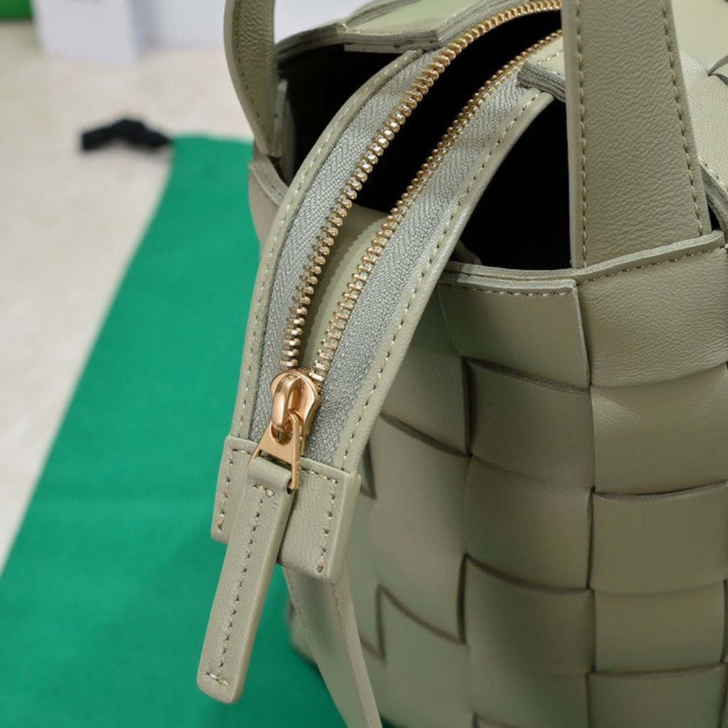 Bottega Veneta BV 7466 Bowling bag Ligth Green