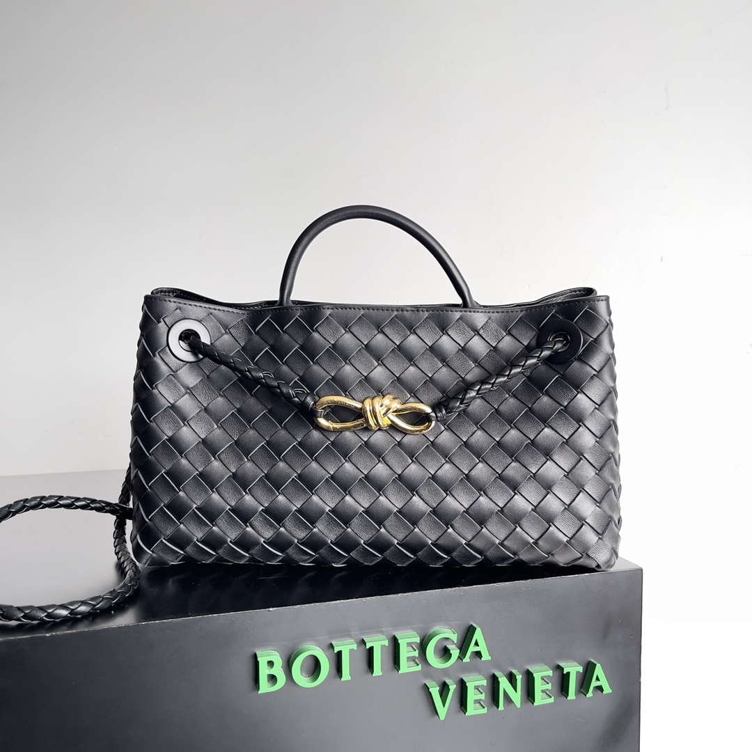 Bottega Veneta BV 754990 Small East/West Andiamo Black - Default Title - View 1