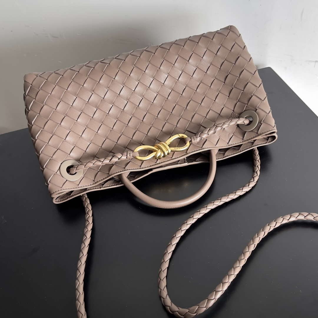 Bottega Veneta BV 754990 Small East/West Andiamo Brown - Default Title - View 4