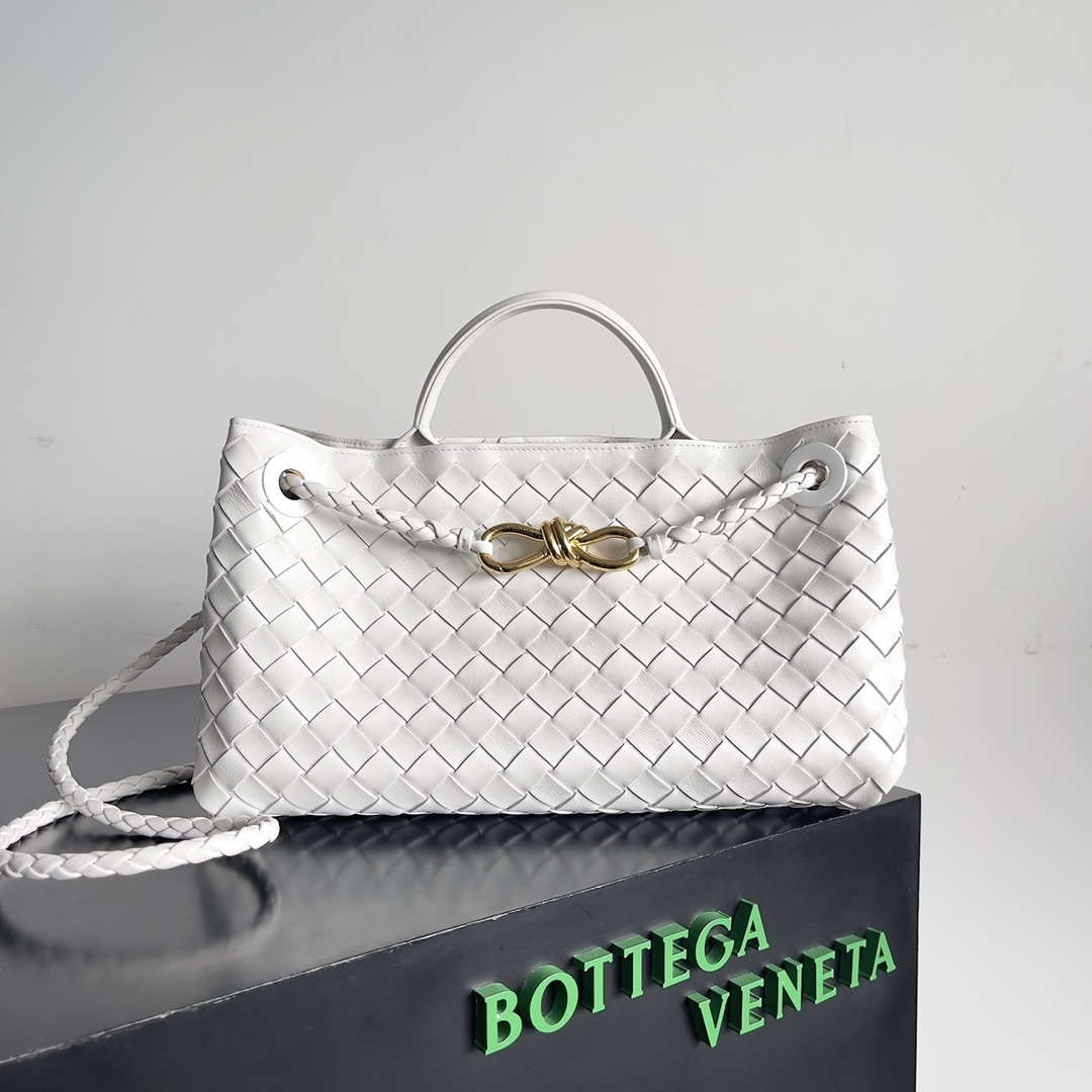 Bottega Veneta BV 754990 Small East/West Andiamo White - Default Title - View 1