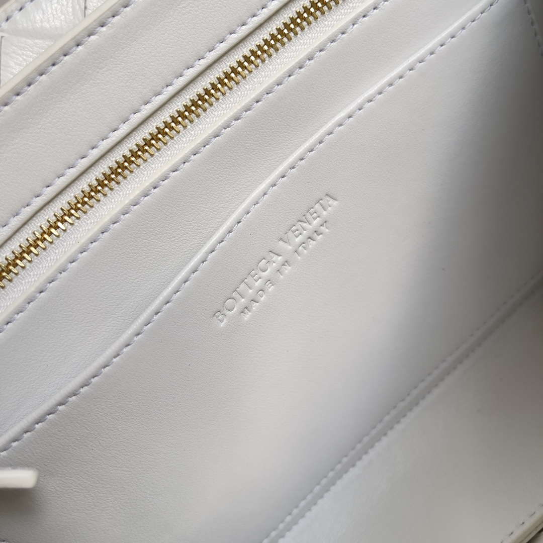 Bottega Veneta BV 754990 Small East/West Andiamo White - Default Title - View 6
