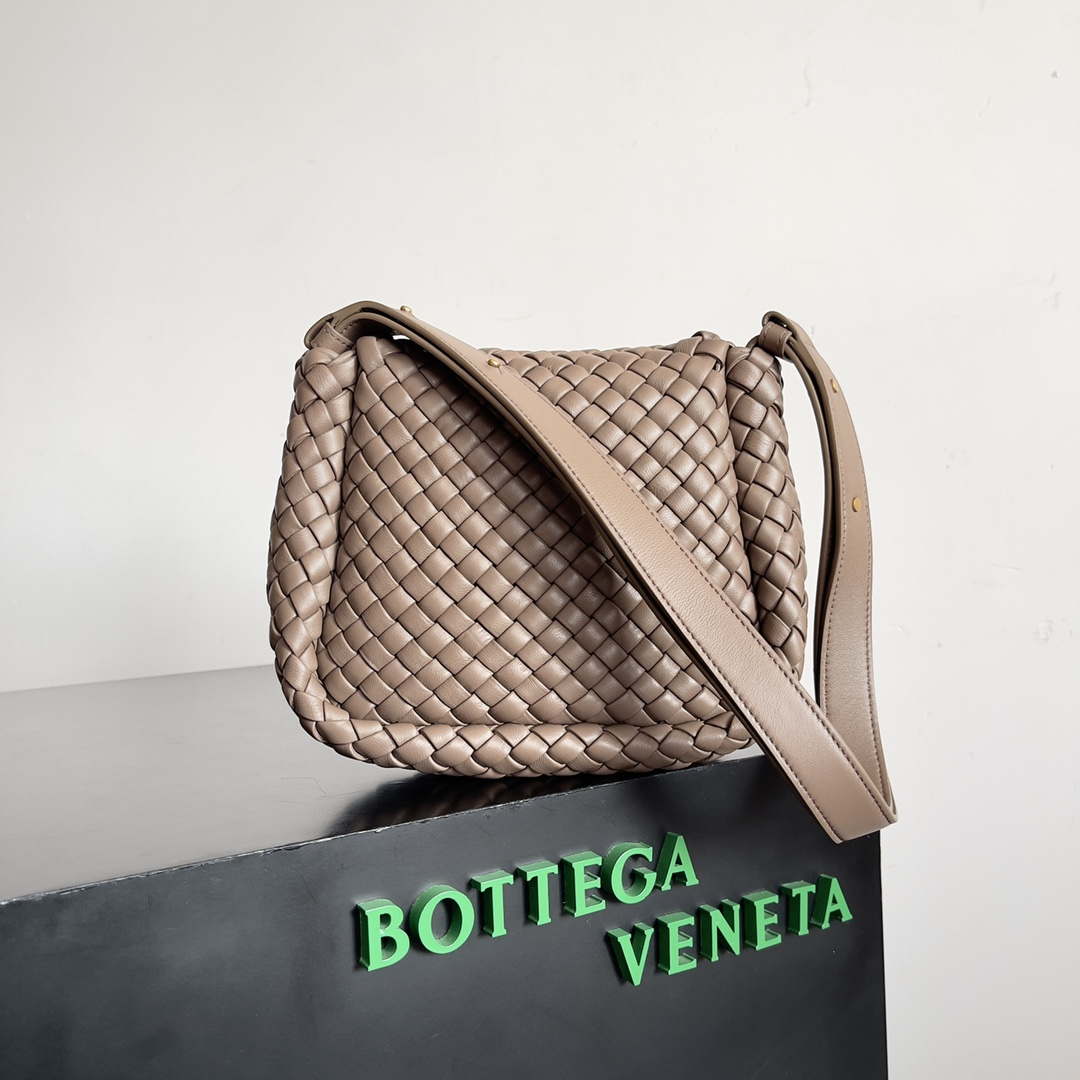 Bottega Veneta BV 762711 Mini Cobble Shoulder Bag Brown - Default Title - View 4