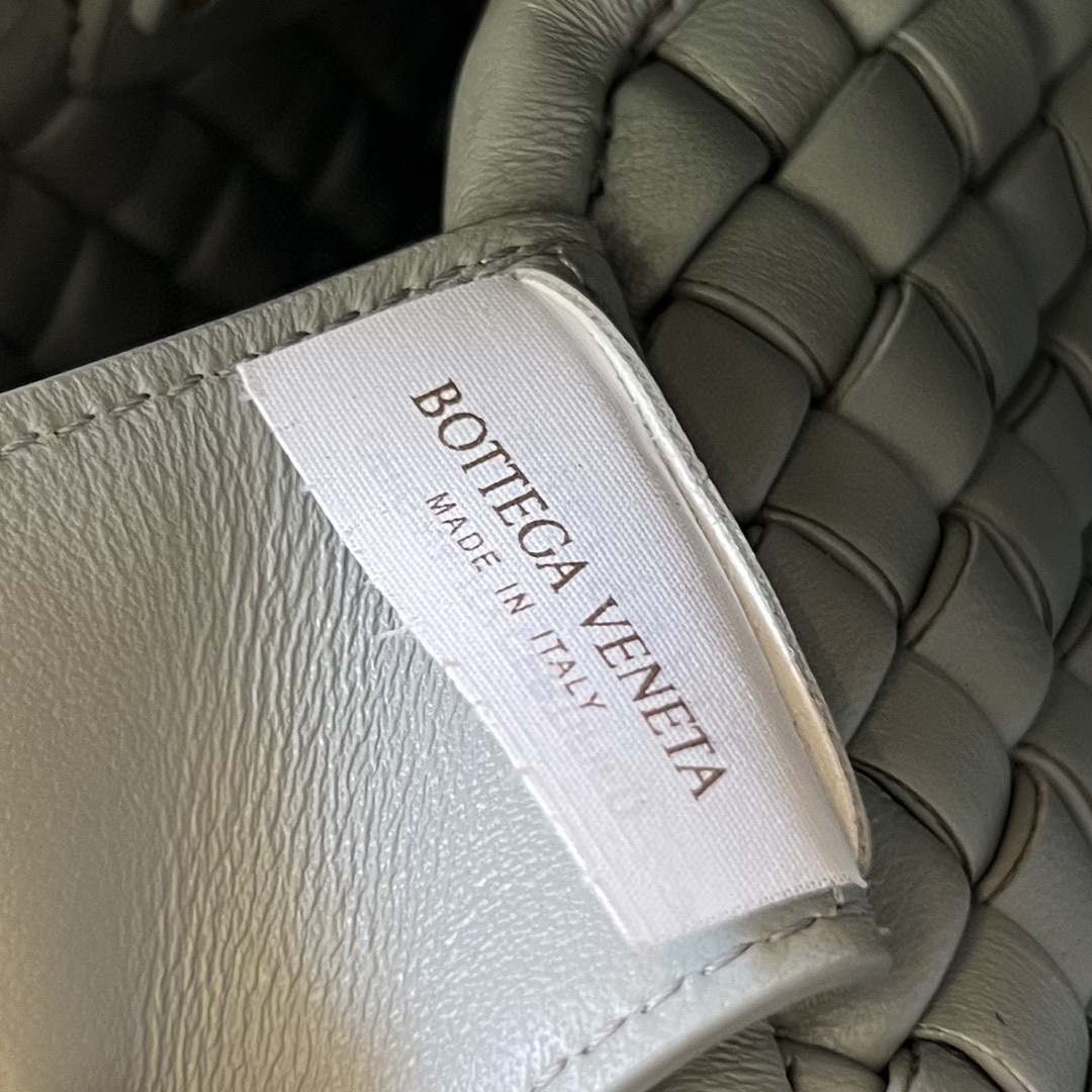 Bottega Veneta BV 762711 Mini Cobble Shoulder Bag Grey