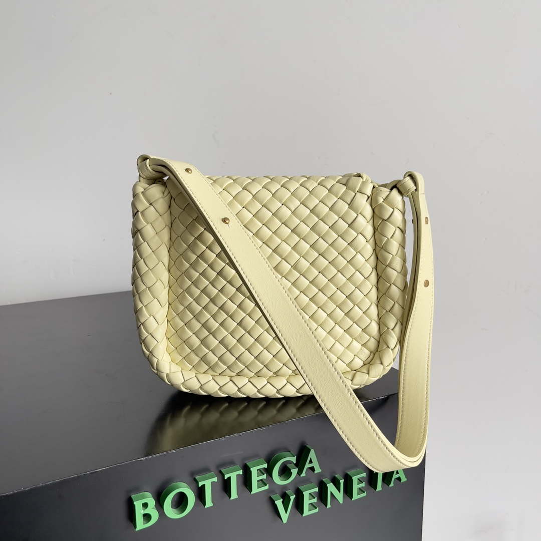Bottega Veneta BV 762711 Mini Cobble Shoulder Bag Yellow