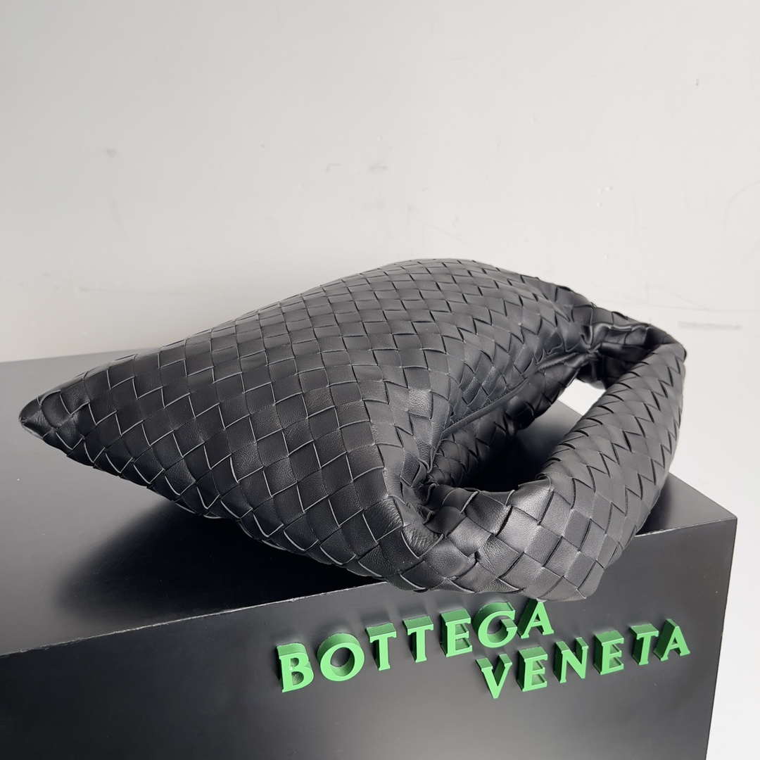 Bottega Veneta BV 763966 Small Hop oyster Bag Black