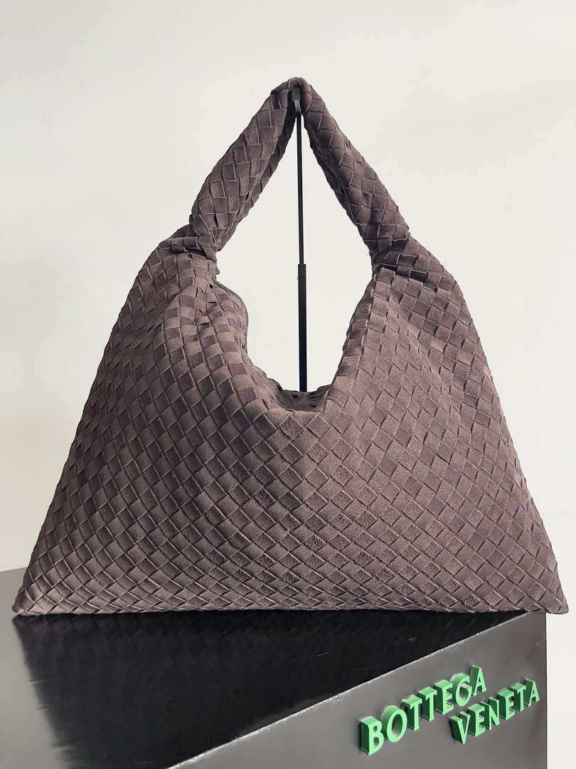 Bottega Veneta BV 763970 Large Hop Fondant Bag Brown Suede Leather