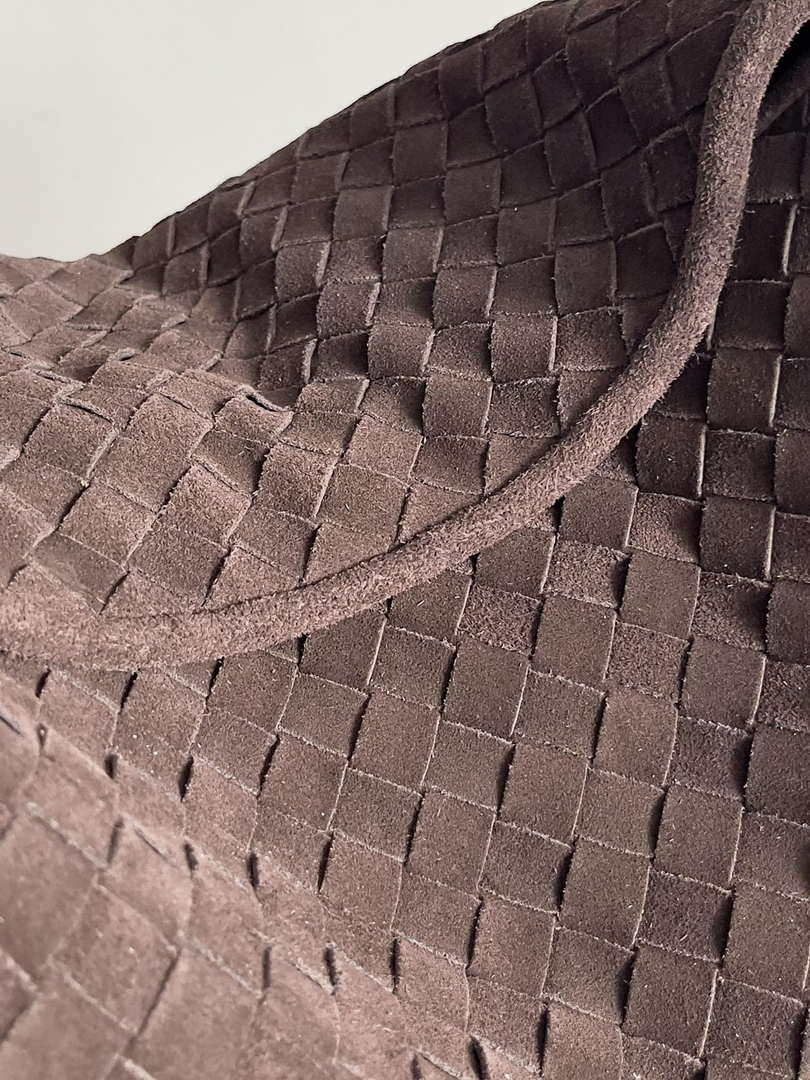 Bottega Veneta BV 763970 Large Hop Fondant Bag Brown Suede Leather