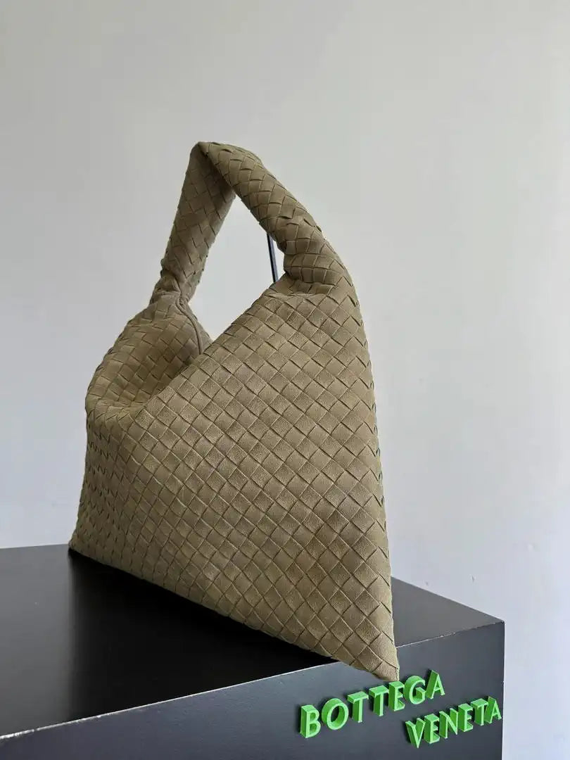 Bottega Veneta BV 763970 Large Hop Fondant Bag BV95094 Suede Leather