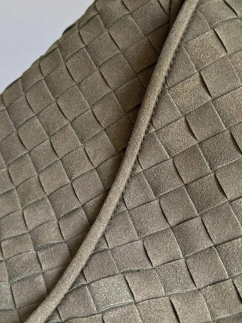 Bottega Veneta BV 763970 Large Hop Fondant Bag BV95094 Suede Leather